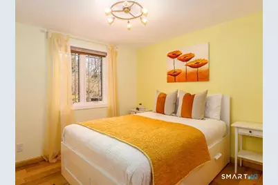 106 East Hunting Ridge Road, Stamford, CT 06903 - Photo 19