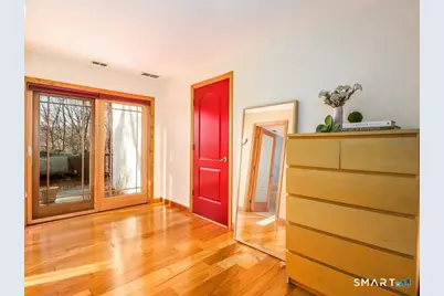 106 East Hunting Ridge Road, Stamford, CT 06903 - Photo 15