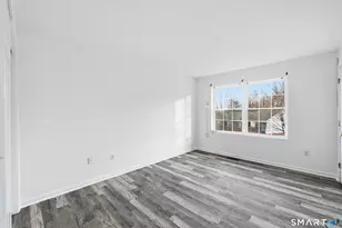 135 Bucks Hl Rd, Waterbury, CT 06704 - Photo 11