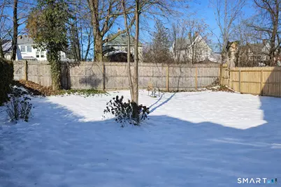 34 Harlem Avenue, Bridgeport, CT 06606 - Photo 17