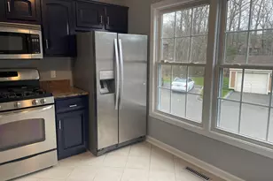 173 Foxbridge Village, Branford, CT 06405 - Photo 3