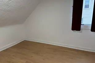 14 Thill St, West Haven, CT 06516 - Photo 3