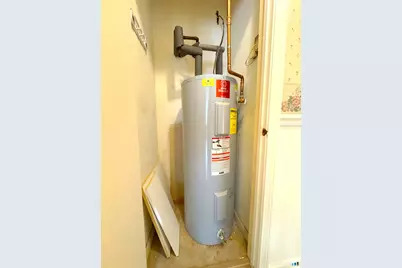 134 Queens Road #134, Torrington, CT 06790 - Photo 17