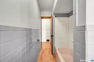 18 James St, Danbury, CT 06810 - Photo 9