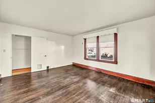 18 James St, Danbury, CT 06810 - Photo 5