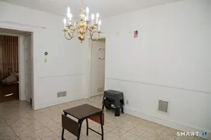 66 Redding St, Hartford, CT 06114 - Photo 11