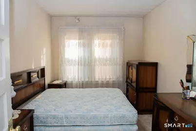 66 Redding Street, Hartford, CT 06114 - Photo 21