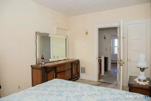 66 Redding St, Hartford, CT 06114 - Photo 23