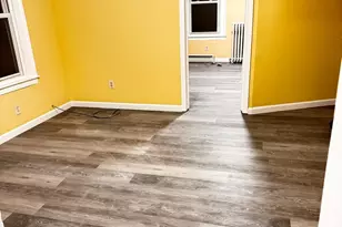 250 Orange St, Waterbury, CT 06704 - Photo 9