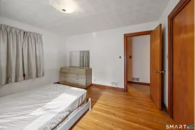 267 Hyland Terrace, Orange, CT 06477 - Photo 15