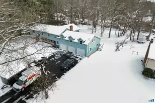 962 Shuttle Meadow Rd, Southington, CT 06489 - Photo 3