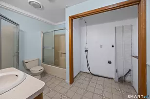 962 Shuttle Meadow Rd, Southington, CT 06489 - Photo 11