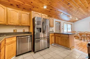 38 Winding Ln, Enfield, CT 06082 - Photo 11