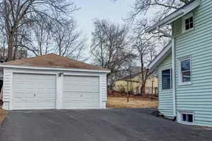 216 Cornwall St, Hartford, CT 06112 - Photo 7