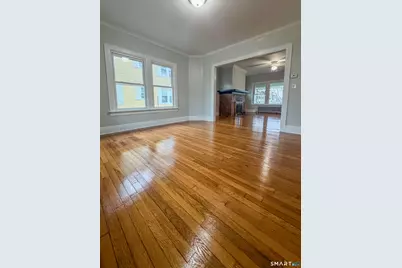 216 Cornwall Street, Hartford, CT 06112 - Photo 17