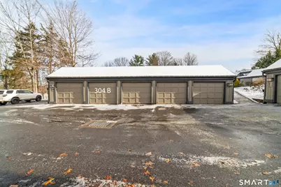 304 Heritage Village #B, Southbury, CT 06488 - Photo 33