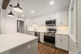 304 Heritage Vlg, Southbury, CT 06488 - Photo 7