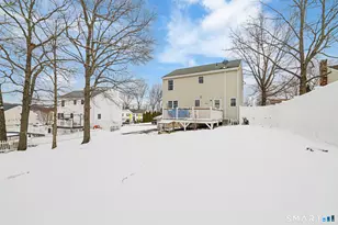 68 Woodcrest Dr, Waterbury, CT 06708 - Photo 33