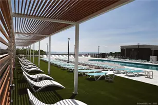 2 Hbr Pt Rd S, Stamford, CT 06902 - Photo 17