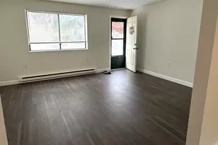 39 Horton Hill Rd, Naugatuck, CT 06770 - Photo 9