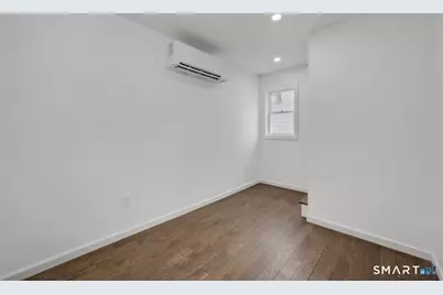 198 Castle Avenue, Fairfield, CT 06825 - Photo 25