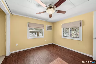 28 Nashua Street, Norwich, CT 06360 - Photo 21