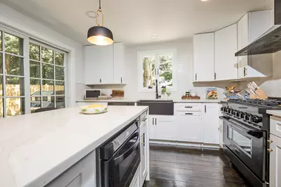 1207 Stillson Road, Fairfield, CT 06824 - Photo 13