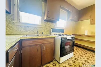 2 Parkmore Street, New Britain, CT 06051 - Photo 17