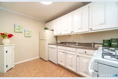 177 Moylan Court #177, Newington, CT 06111 - Photo 9