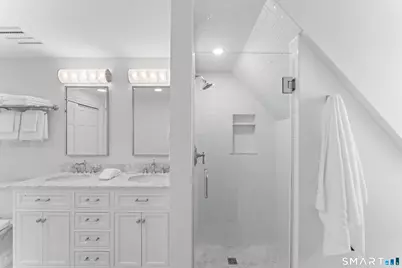 249 Main Street #2, Fairfield, CT 06890 - Photo 27
