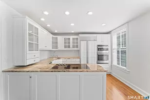 249 Main St, Fairfield, CT 06890 - Photo 13