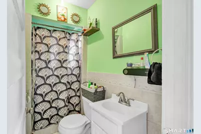 267 Willow Street, Bridgeport, CT 06610 - Photo 17