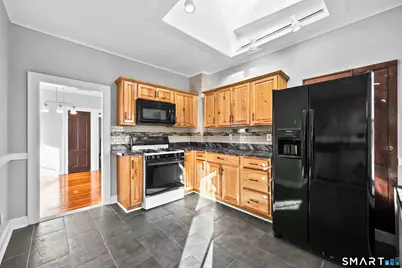 59 Grand Street, Middletown, CT 06457 - Photo 3