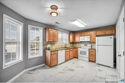 75 Redwood Drive #1303, East Haven, CT 06513 - Photo 13