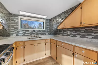 85 Hicock Drive #E, Southbury, CT 06488 - Photo 5