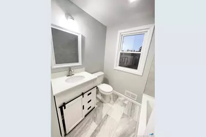 70 Woodland Street, Newington, CT 06111 - Photo 15