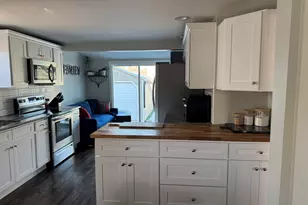 70 Woodland St, Newington, CT 06111 - Photo 9