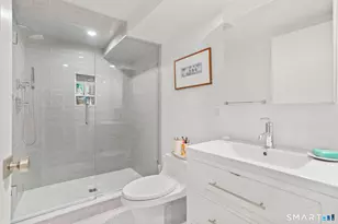 140 Rowayton Ave, Norwalk, CT 06853 - Photo 11