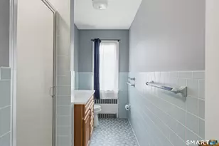 30 Ravenwood Rd, West Hartford, CT 06107 - Photo 19