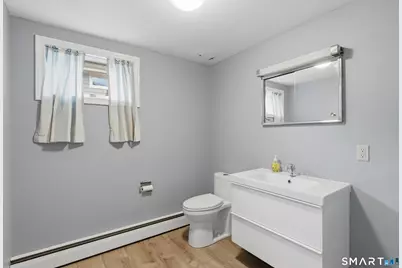 30 Ravenwood Road, West Hartford, CT 06107 - Photo 31