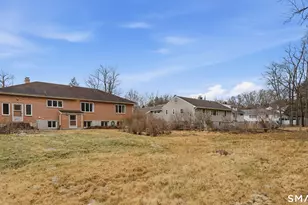 30 Ravenwood Rd, West Hartford, CT 06107 - Photo 3