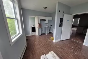 365 Willow St, Waterbury, CT 06710 - Photo 5