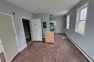 365 Willow St, Waterbury, CT 06710 - Photo 7