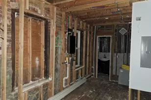 365 Willow St, Waterbury, CT 06710 - Photo 25