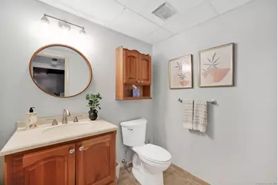 617 Cherokee Lane #B, Stratford, CT 06614 - Photo 29