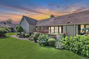 617 Cherokee Ln, Stratford, CT 06614 - Photo 37