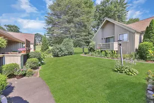 617 Cherokee Ln, Stratford, CT 06614 - Photo 39