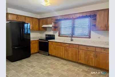 60 Baggot Street, West Haven, CT 06516 - Photo 3