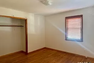 60 Baggot St, West Haven, CT 06516 - Photo 7