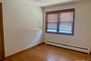 60 Baggot St, West Haven, CT 06516 - Photo 5